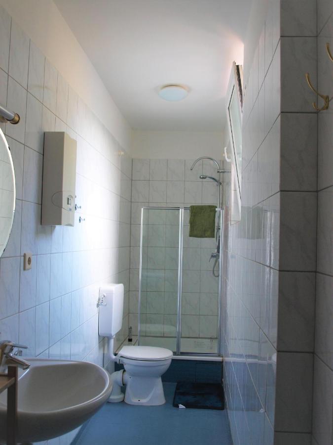 אידר-אוברשטיין Vintage-Altbauwohnung, Smarttv & Kaffeevollautomat מראה חיצוני תמונה